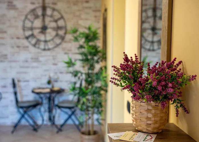 Nyaraló Marika Dragonetti